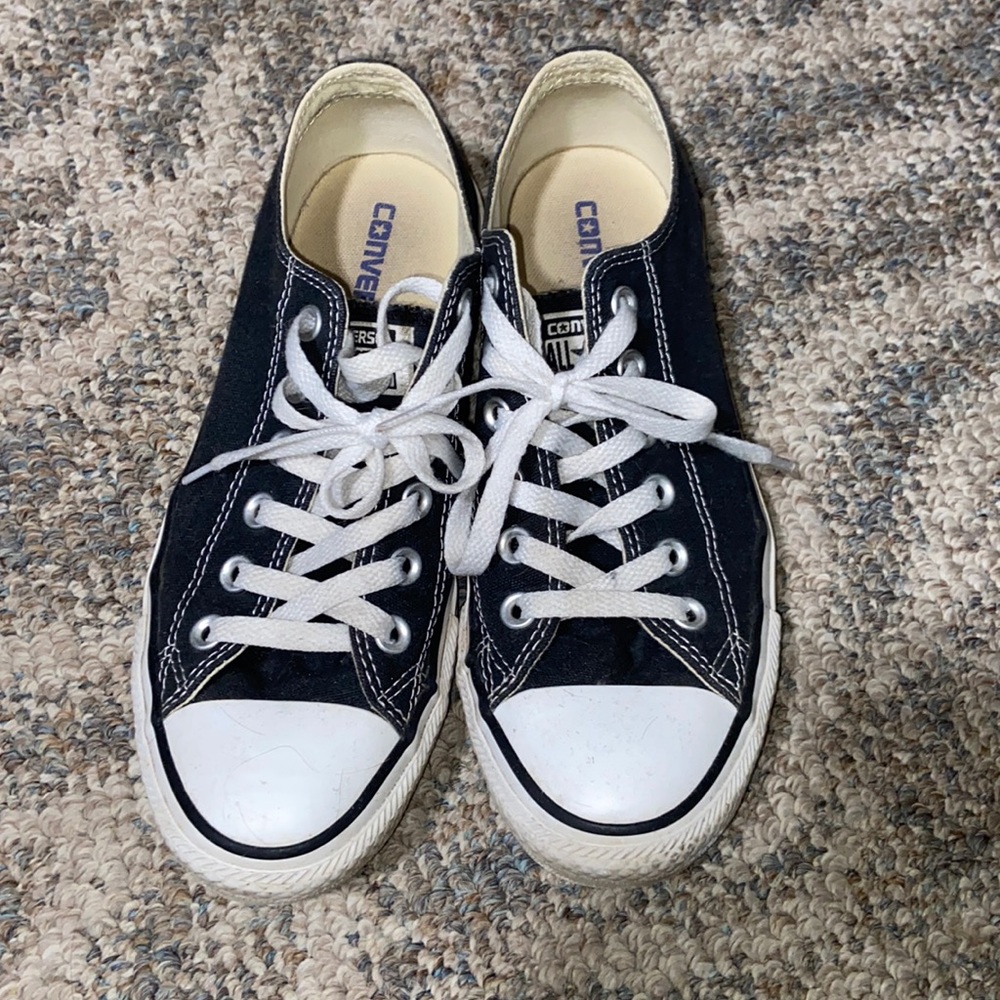 Black converse